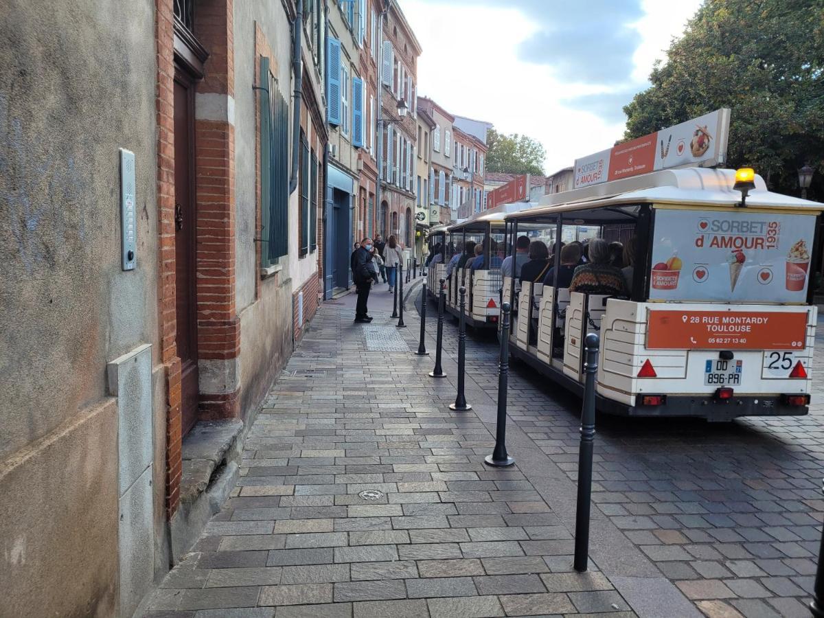 Toulouse - Basilique St-Sernin------- Netflix Экстерьер фото